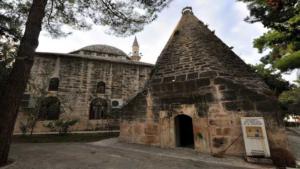 LA’AL PAŞA KİMDİR?