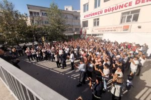 CHP Mut İlçe Başkanı ve 2 partili serbest