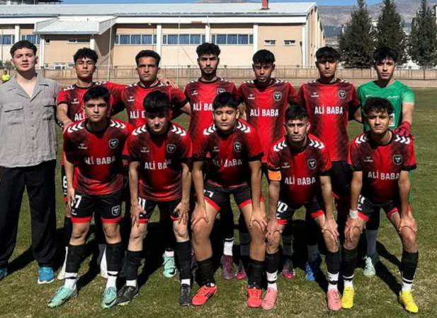 GENÇLERDEN FIRTINA GİBİ BAŞLANGIÇ