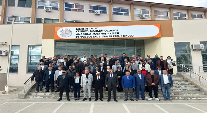 Kaymakam Osman Çelikkol Başkanlığında Okul Güvenliği Toplantısı Yapıldı