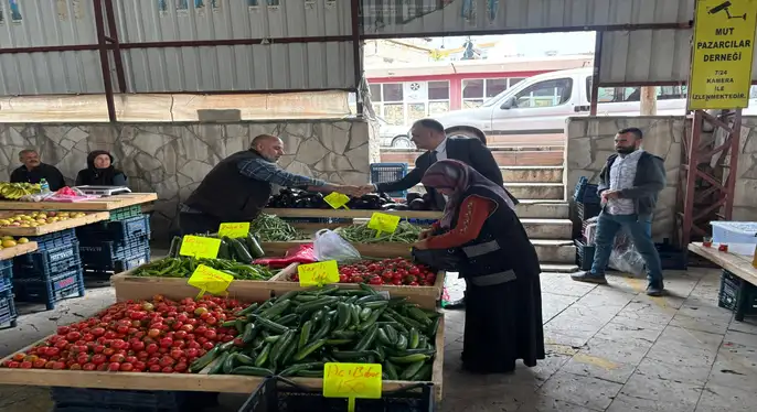 Kaymakam Osman Çelikkol, İlçe Pazarında Esnaf ve Vatandaşlarla Buluştu