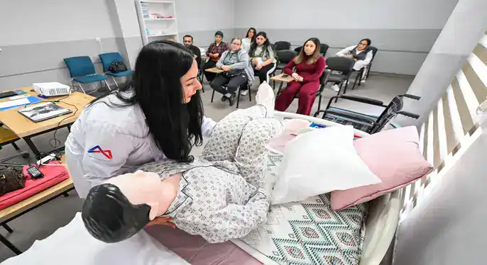 Ücretsiz Kurslar İstihdamın Yolunu Açıyor