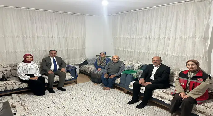 Mut’ta Anneler Günü’nde Şehit Ailesine Vefa Ziyareti