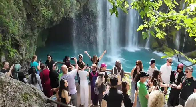 Mut’ta Sanat ve Kardeşlik Dolu Buluşma