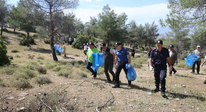 Mutlular “Orman Benim” Etkinliğinde Doğa İçin Seferber Oldu