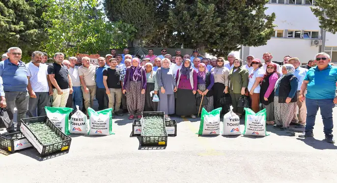 Gülnarlı Üreticilere Çok Yönlü Destek