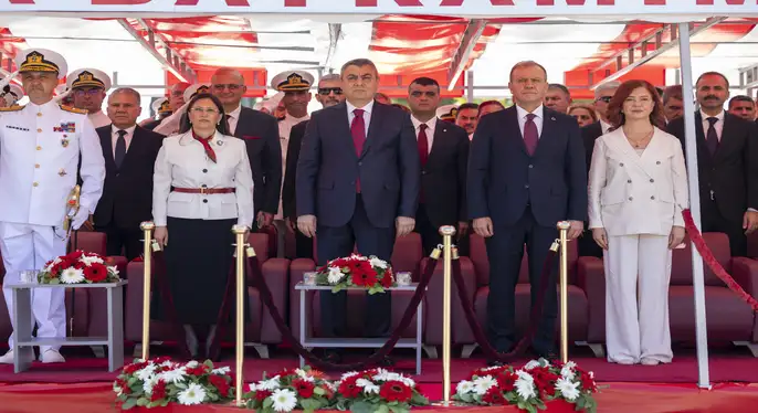 MERSİN’DE ZAFER BAYRAMI COŞKUSU